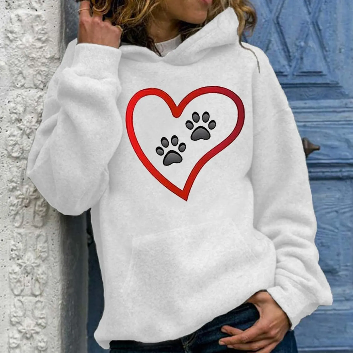 Graphic Hoodie for Women Cute Dog Paw Print Long Sleeve Casual Sweatshirt Comfy 2024 Fall Winter Pullover with Pocket