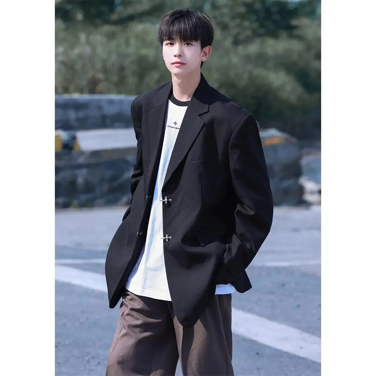 Wiaofellas  -  Spring New Men Blazers Leisure Loose Suit Coat Men Metal Decoration Solid Color Blazer Jacket Fashion Black Suit Top Clothes